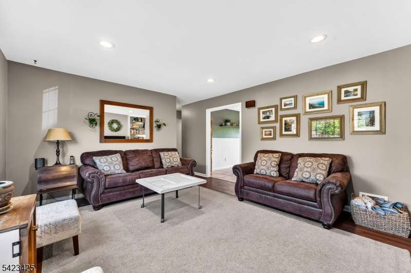 319 New Amwell Rd