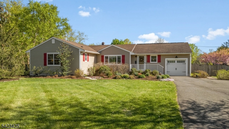 319 New Amwell Rd