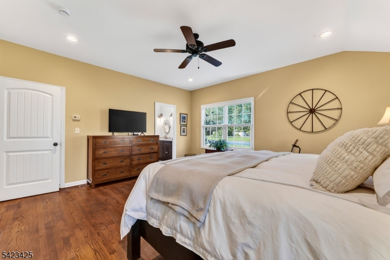 319 New Amwell Rd