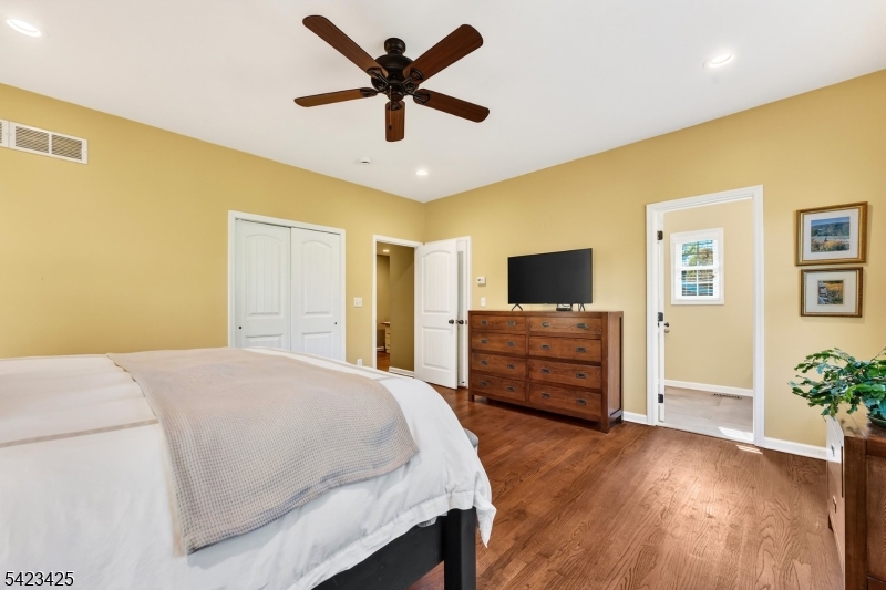 319 New Amwell Rd