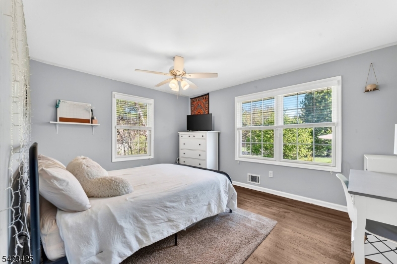 319 New Amwell Rd