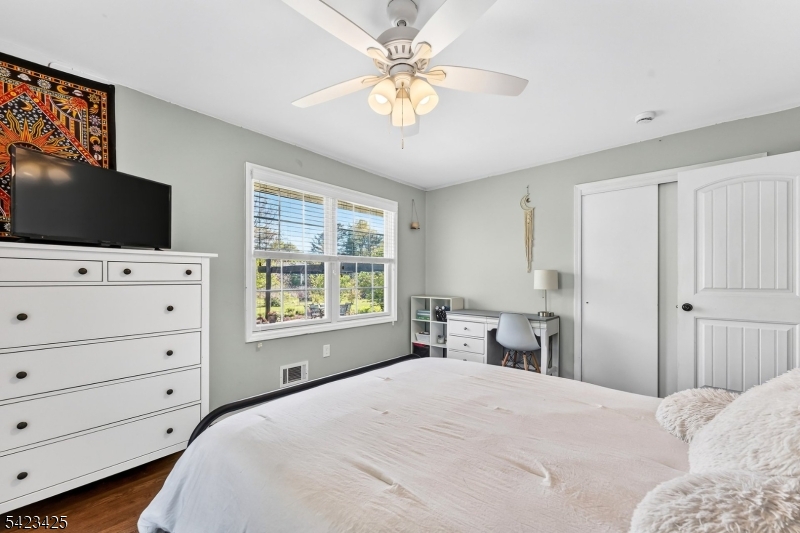 319 New Amwell Rd