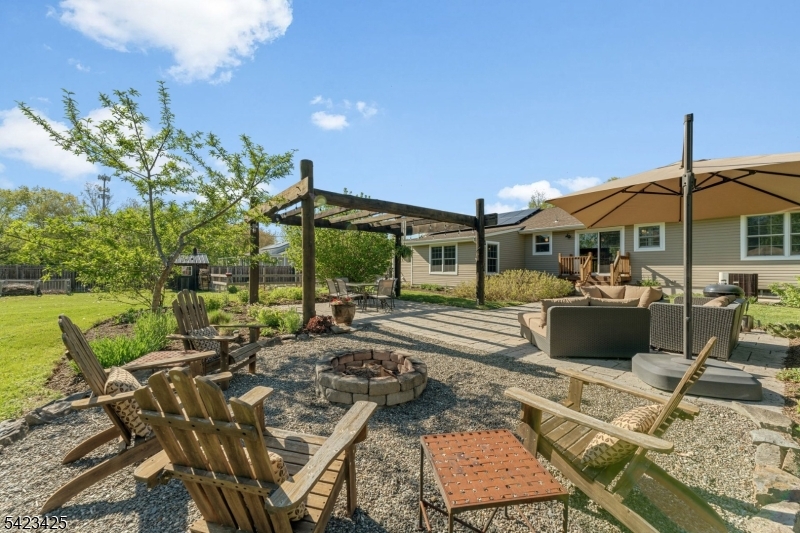 319 New Amwell Rd
