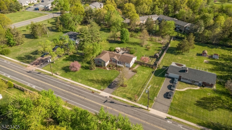 319 New Amwell Rd