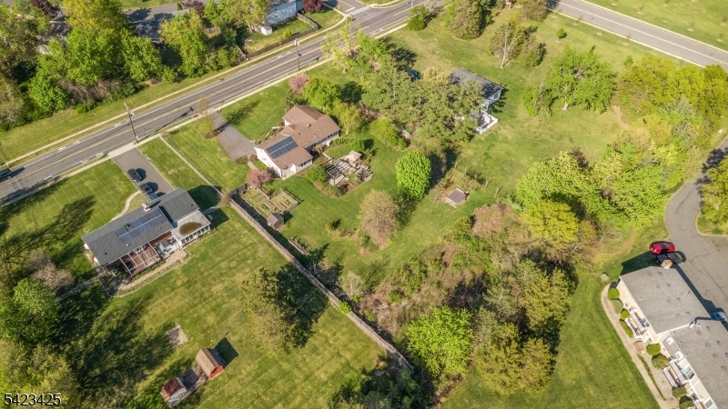 319 New Amwell Rd