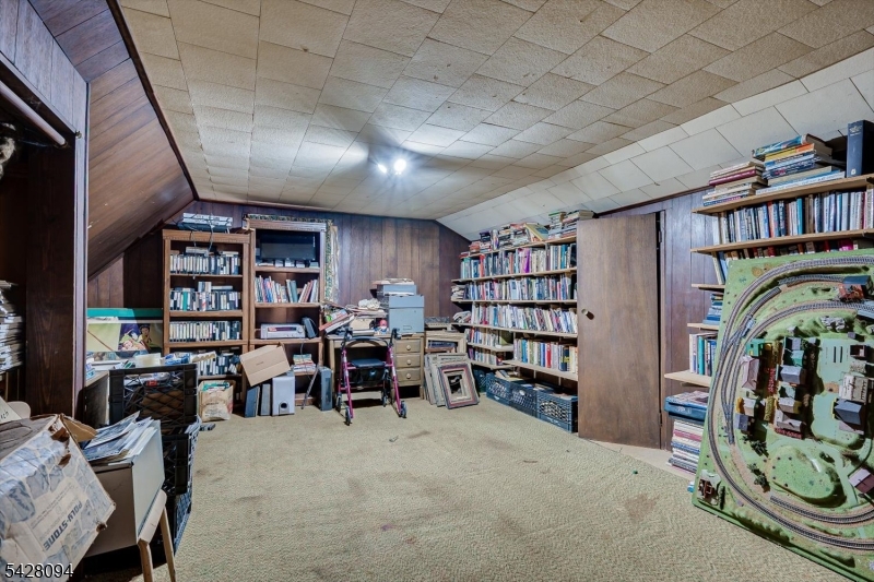 25 Hill Rd