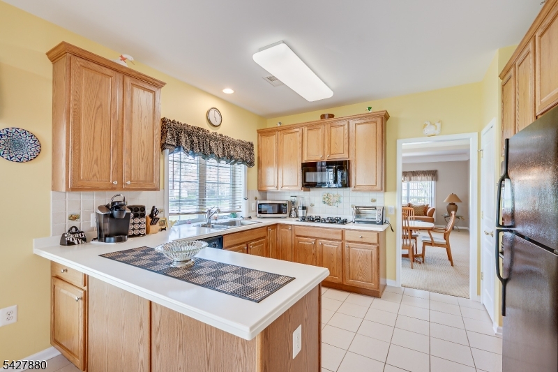 281 Longwood Ln
