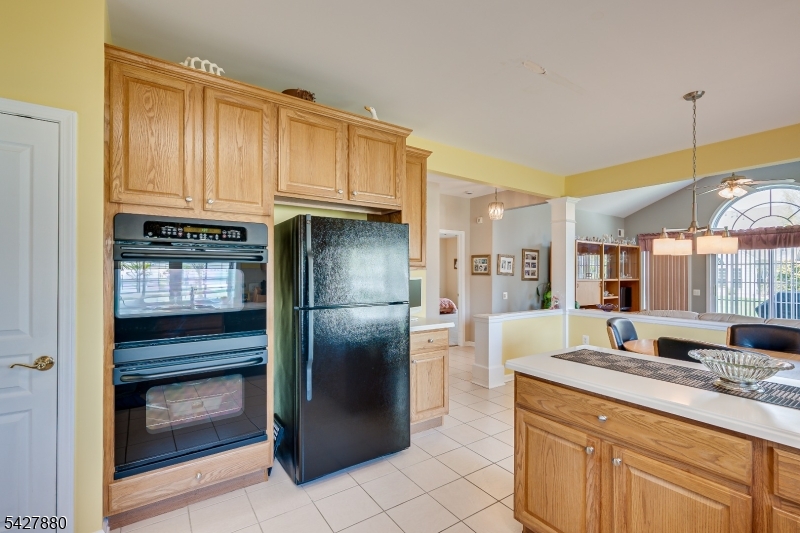 281 Longwood Ln