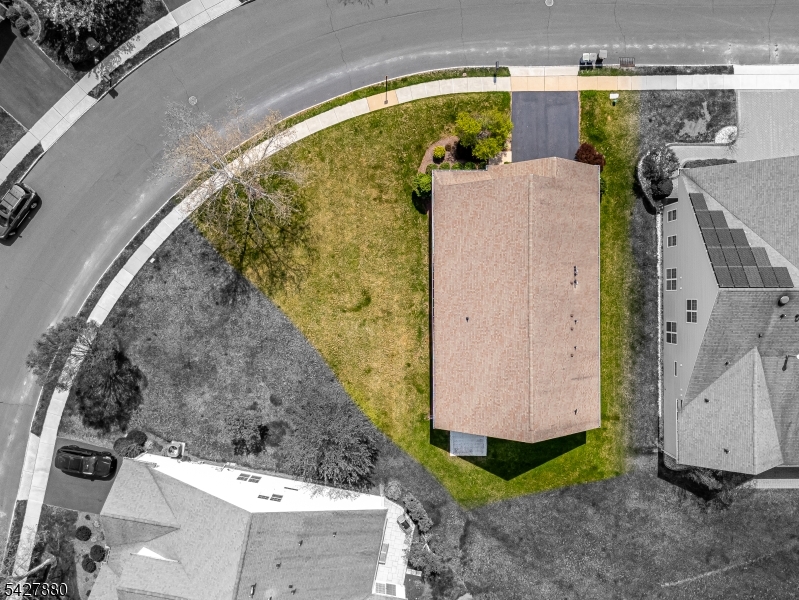 281 Longwood Ln