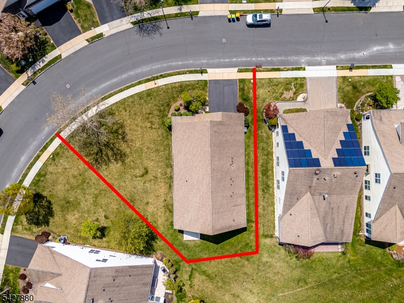 281 Longwood Ln