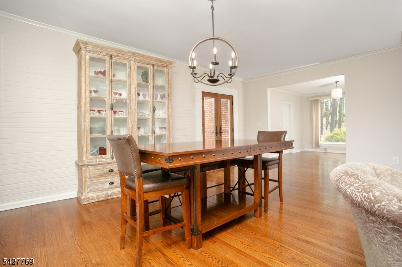 2 Puddingstone Rd