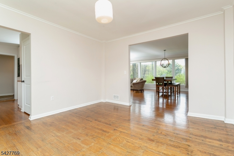 2 Puddingstone Rd