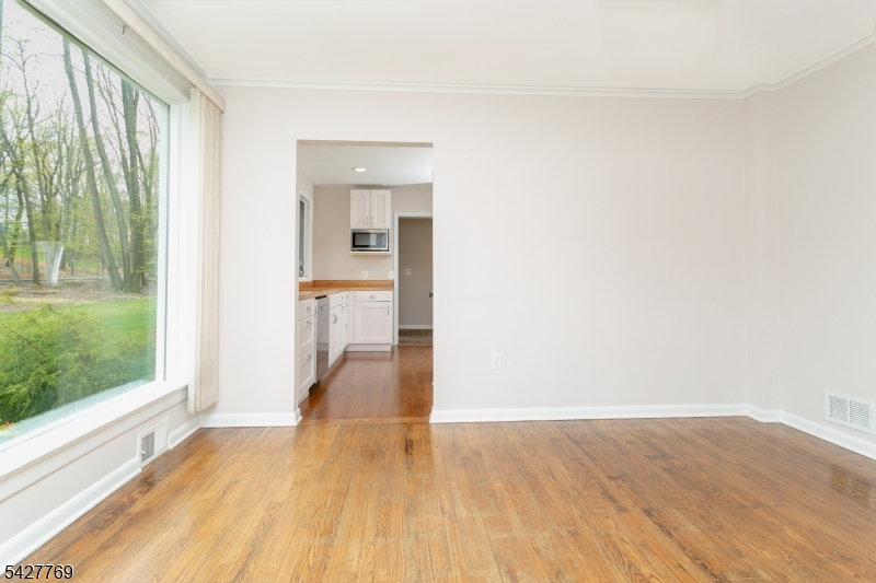 2 Puddingstone Rd