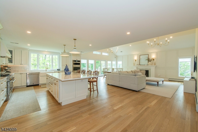 17 WESTOVER TER