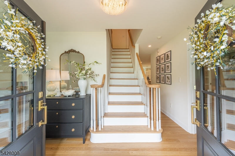 17 WESTOVER TER