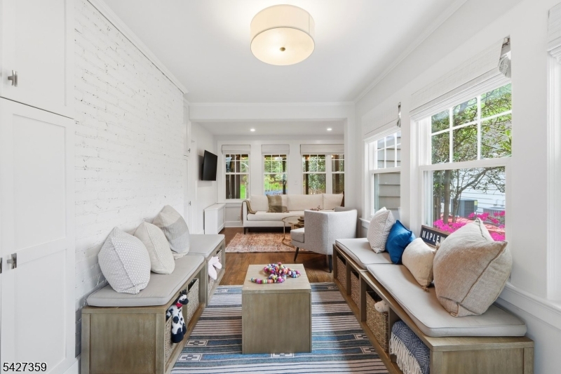 36 Kendal Ave