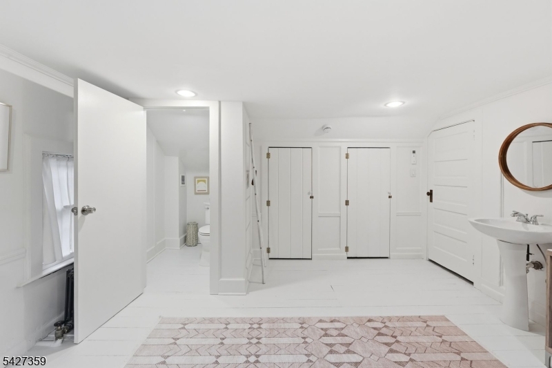 36 Kendal Ave