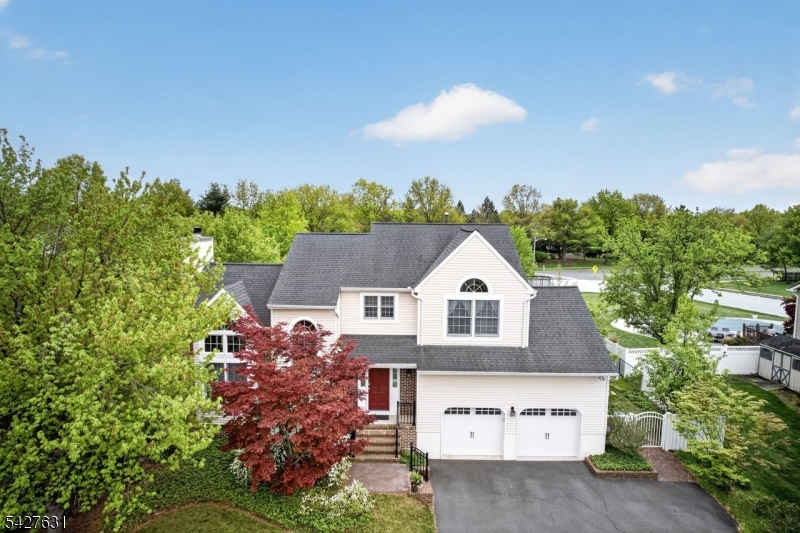 44 Fisher Dr