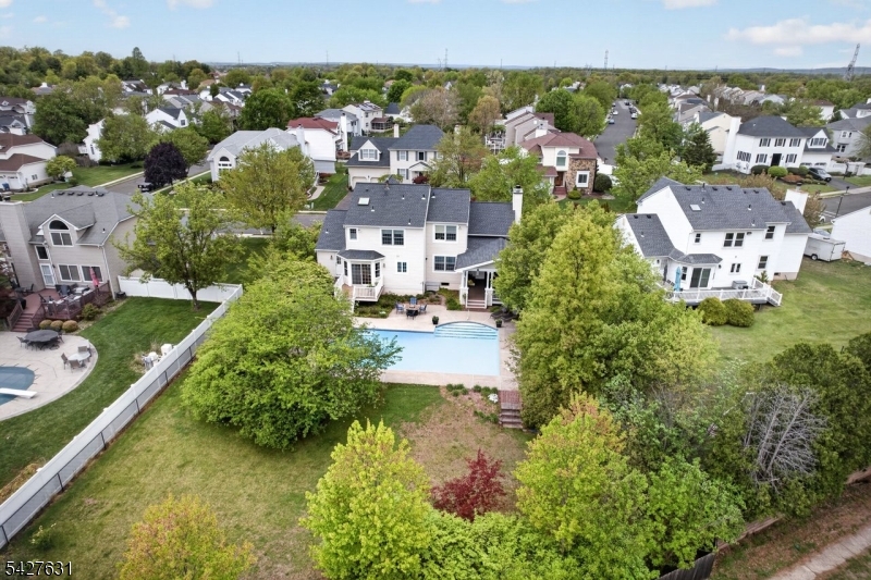44 Fisher Dr
