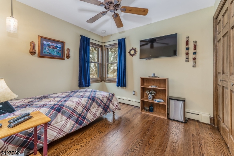 106 Liggett Blvd