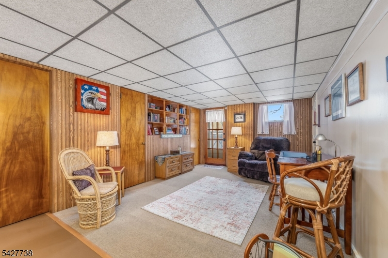 106 Liggett Blvd