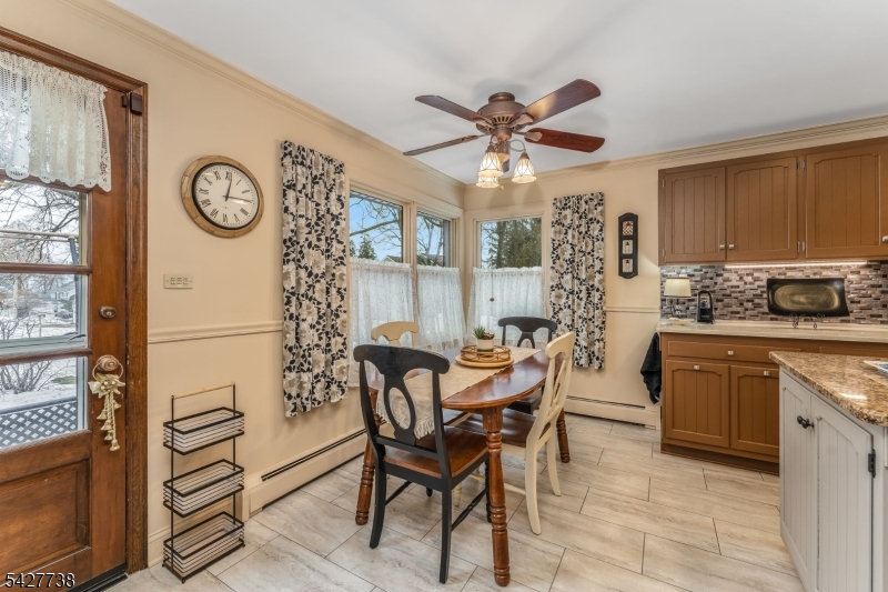 106 Liggett Blvd