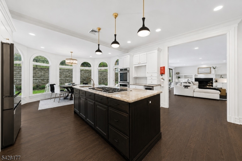 228 Highland Ave