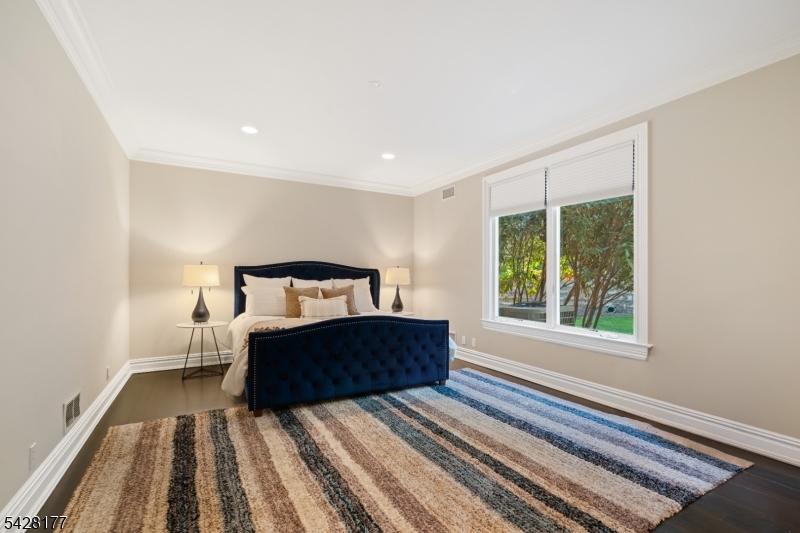 228 Highland Ave