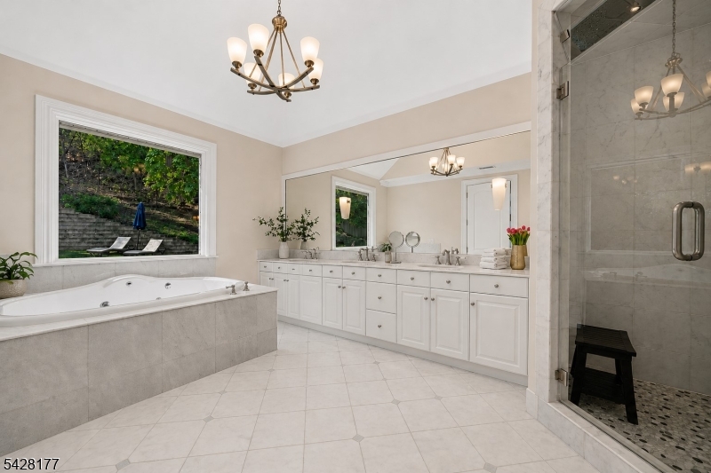 228 Highland Ave