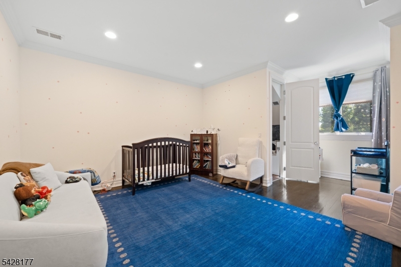 228 Highland Ave