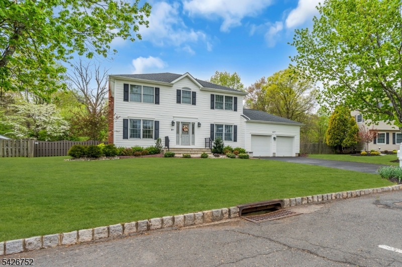 617 Van Liew Ct