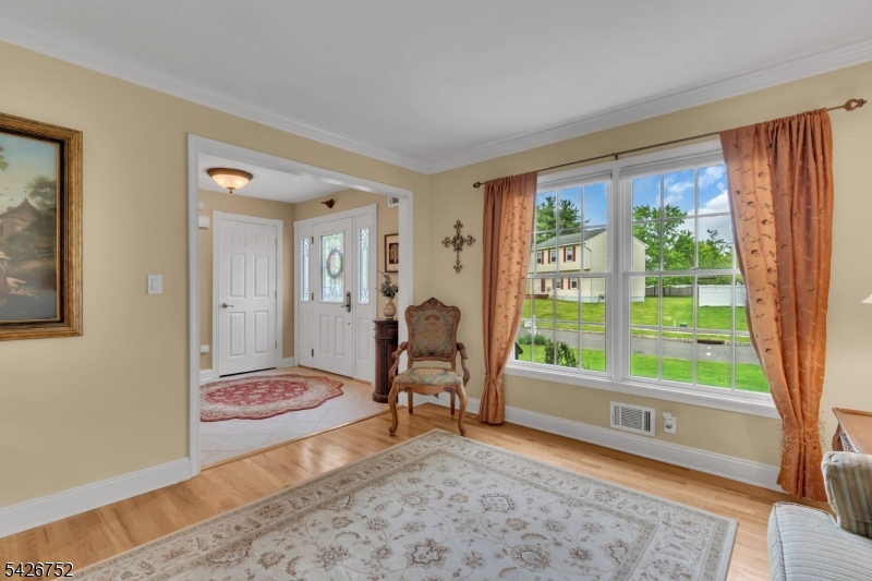 617 Van Liew Ct