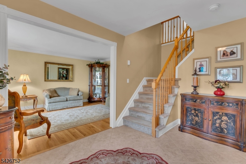 617 Van Liew Ct