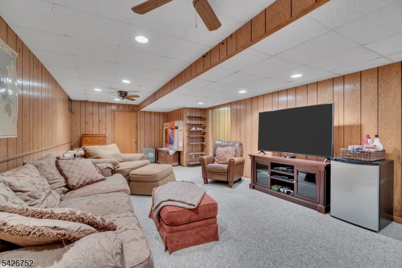 617 Van Liew Ct