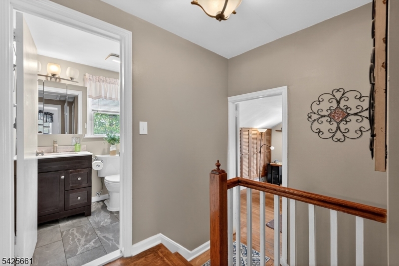 7 Spier Dr