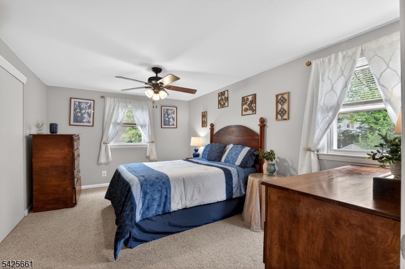 7 Spier Dr