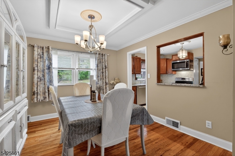 7 Spier Dr