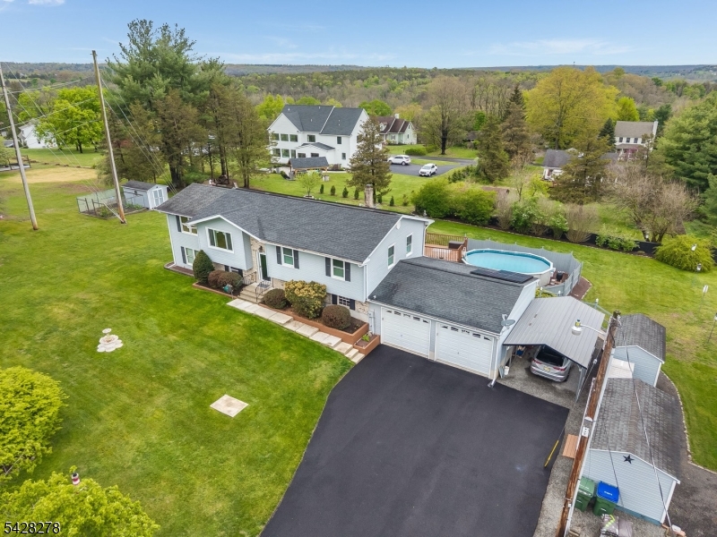 10 Chestnut Ave