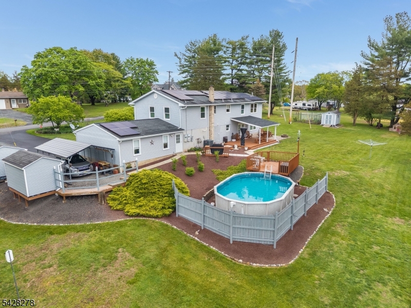 10 Chestnut Ave