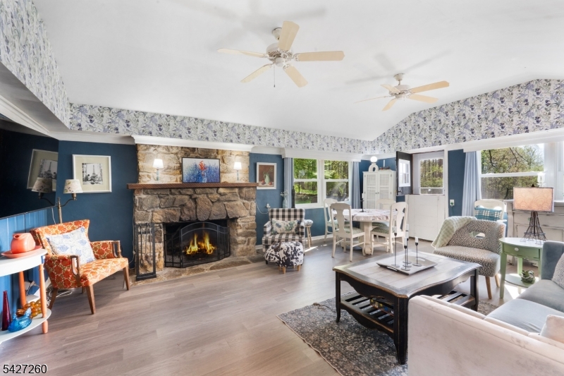 81 Turtleback Road