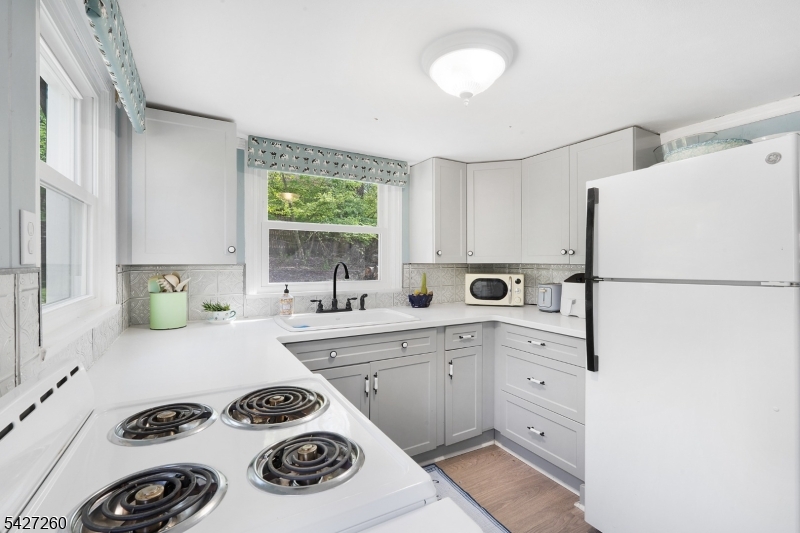 81 Turtleback Road