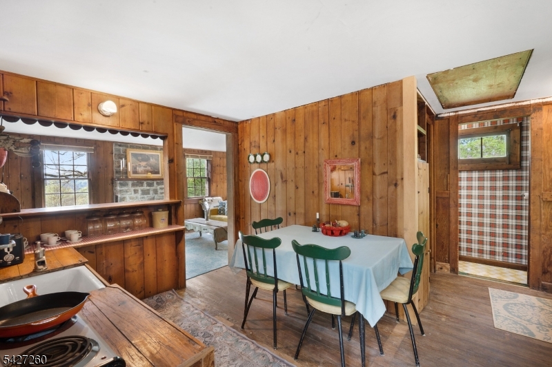 81 Turtleback Road