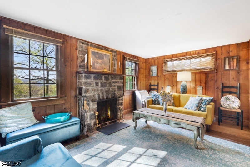 81 Turtleback Road