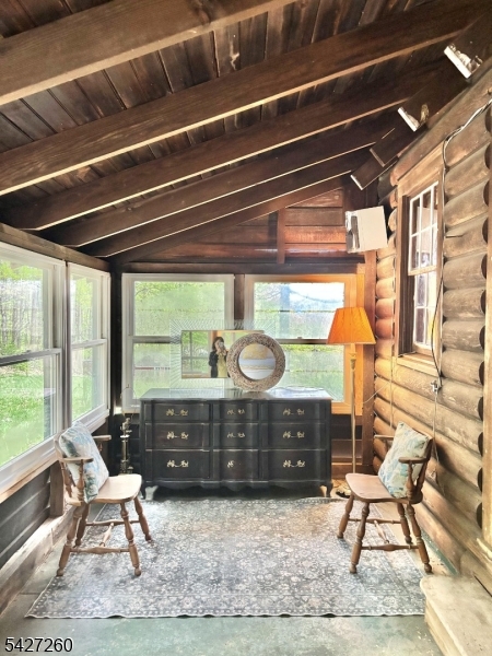 81 Turtleback Road