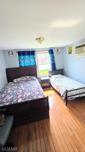 7 Barnard Pl