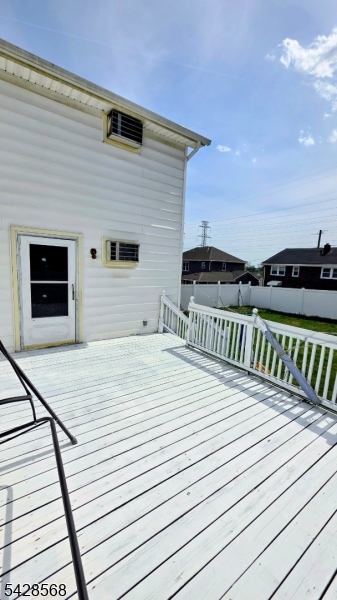 7 Barnard Pl