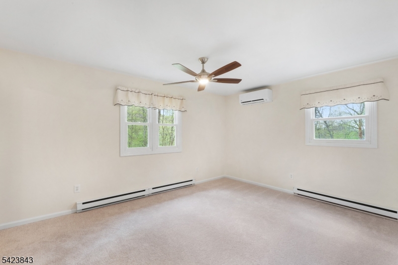 26 TAMARACK RD.