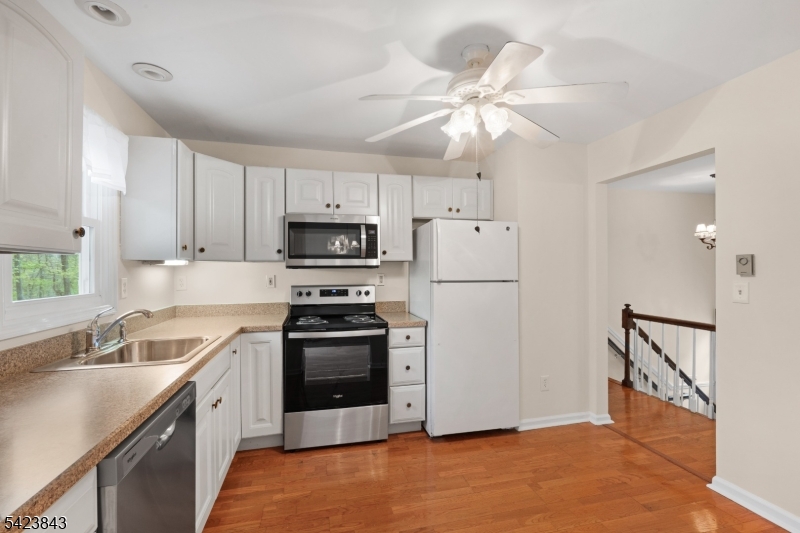 26 TAMARACK RD.