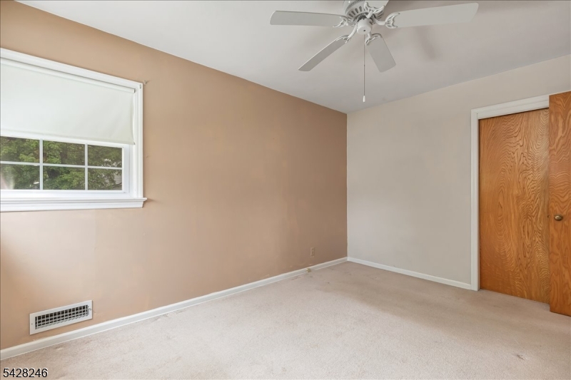 27 Fraley Dr