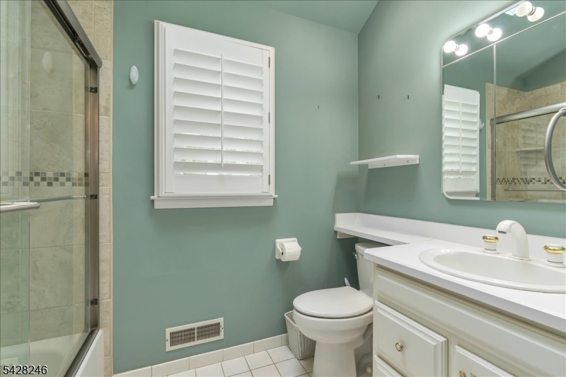 27 Fraley Dr